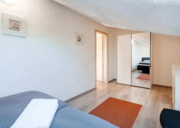 Apartamento Seestern Mit Rundbogenfenster Am Badesee Tannenhausen Aurich